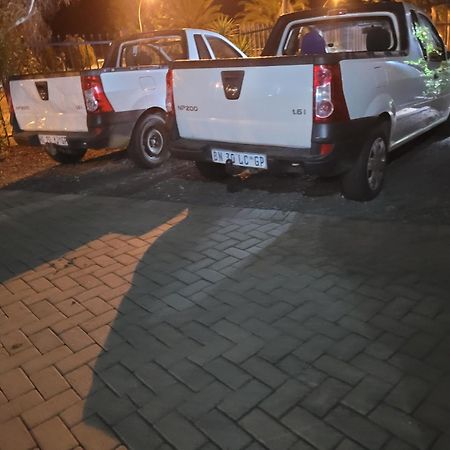 Ayana Bnb Panzió Bloemfontein Kültér fotó